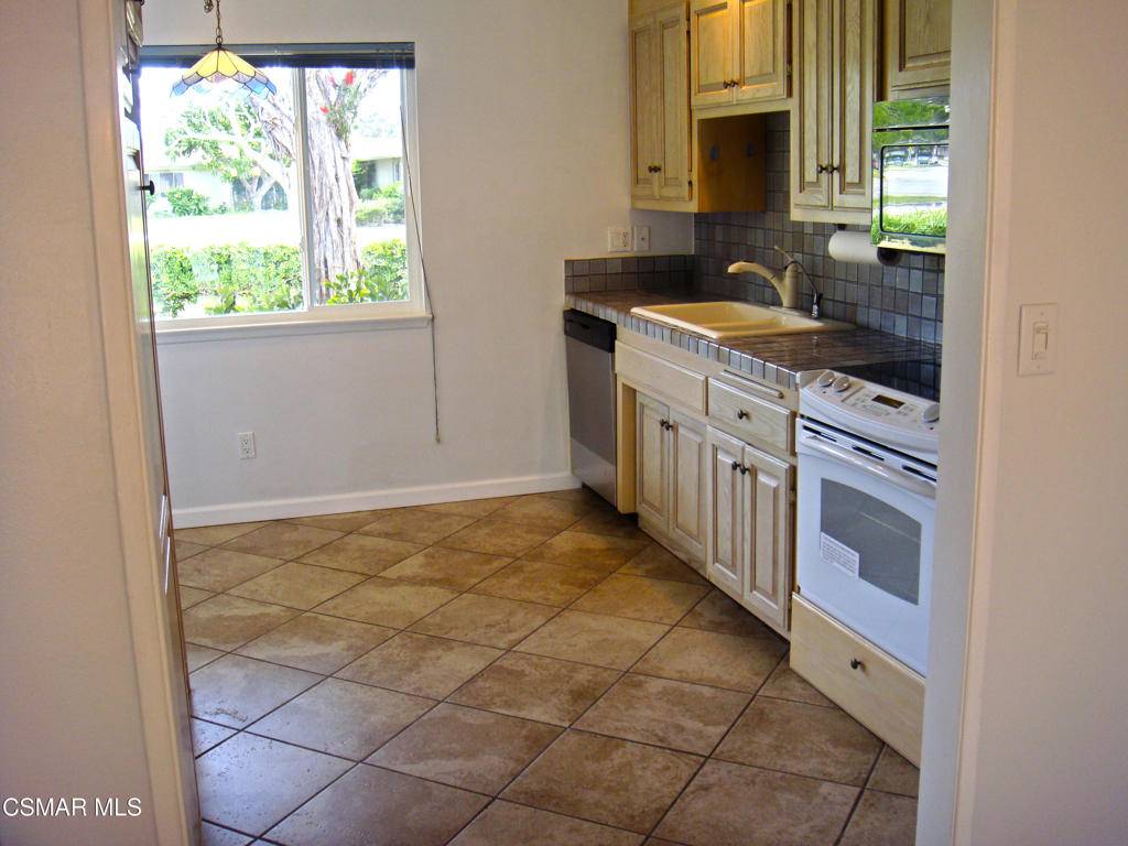 Port Hueneme, CA 93041,161 W Bay BLVD