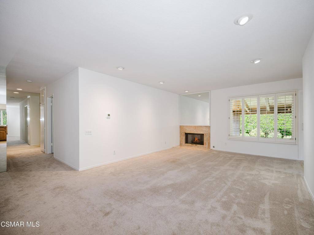 Newbury Park, CA 91320,851 S Danvers CIR