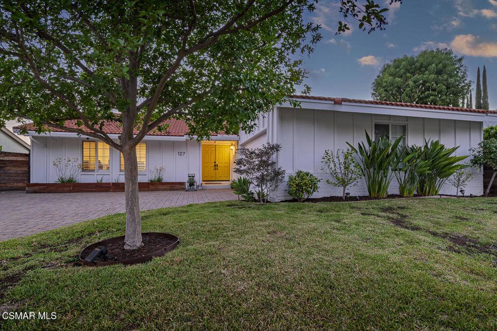 Oak Park, CA 91377,127 N Sabra AVE