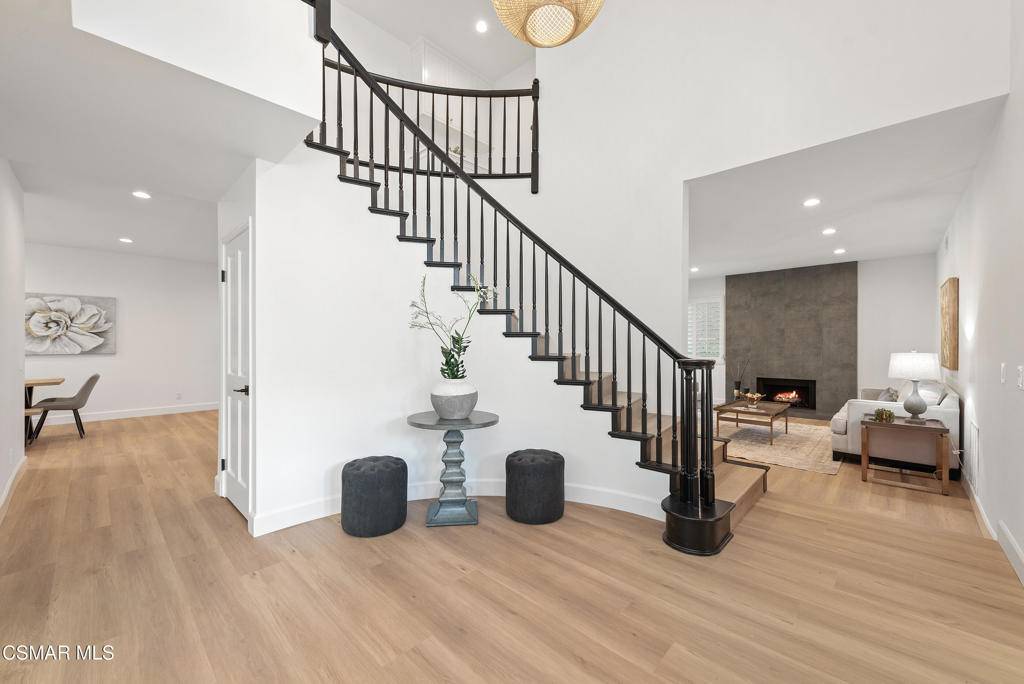 Agoura Hills, CA 91301,29536 Fountainwood ST