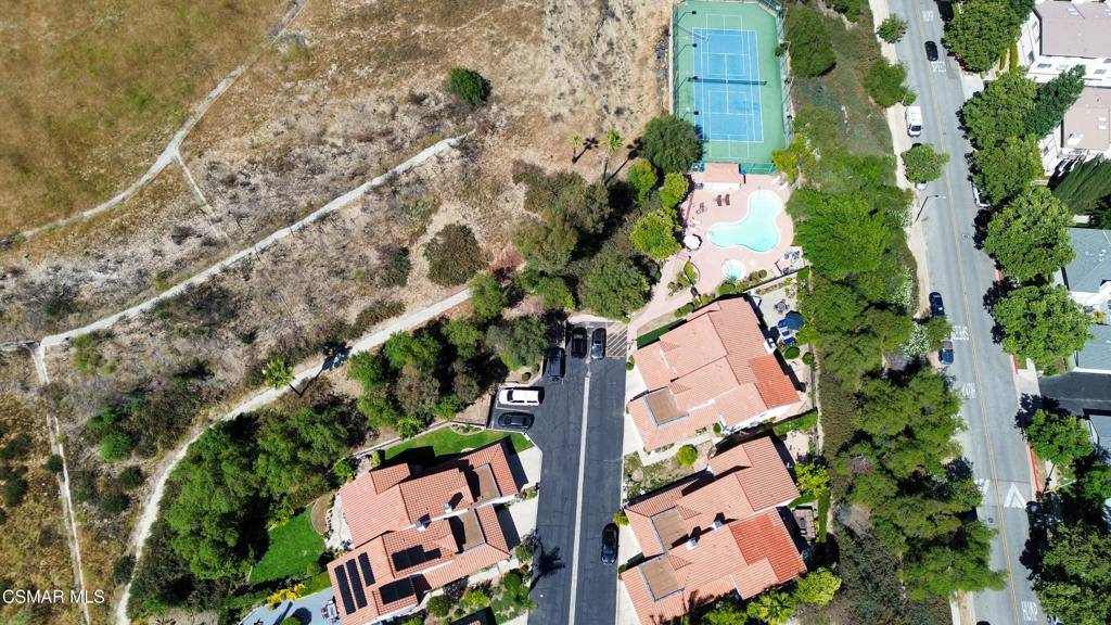 Calabasas, CA 91302,5964 Ruthwood DR
