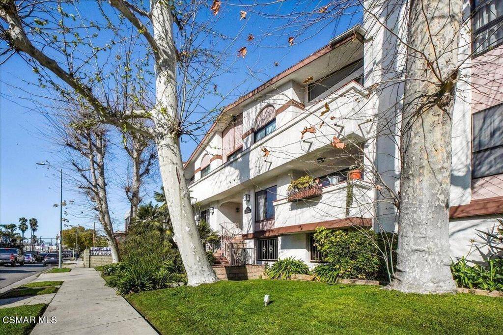 Studio City, CA 91604,4248 Laurel Canyon BLVD #205