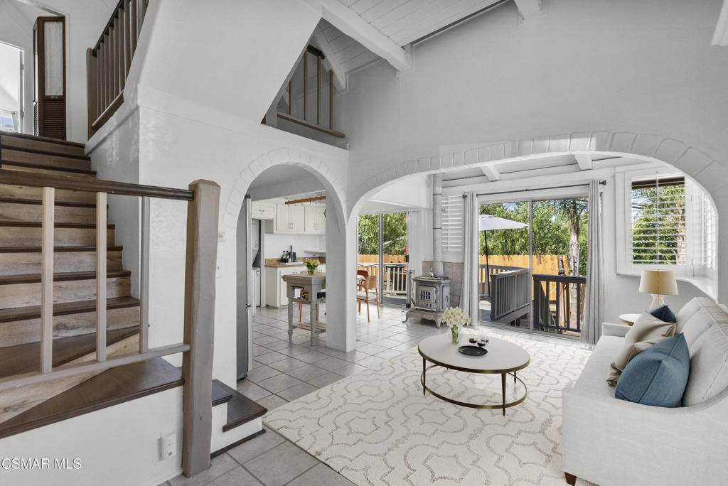 Newbury Park, CA 91320,215 Pepper RD