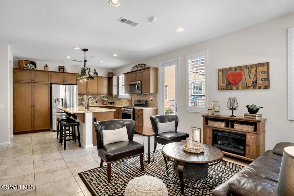 Simi Valley, CA 93065,2966 Encina LN