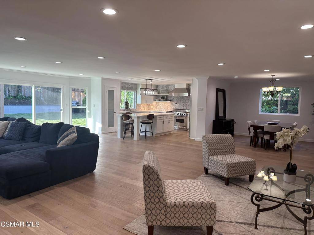 Westlake Village, CA 91361,31923 Watergate CT