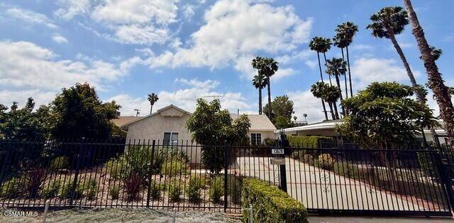 Sherman Oaks, CA 91423,13628 Addison ST