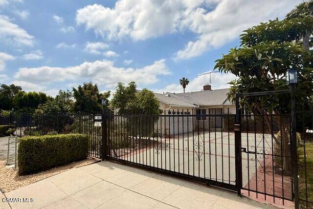 Sherman Oaks, CA 91423,13628 Addison ST