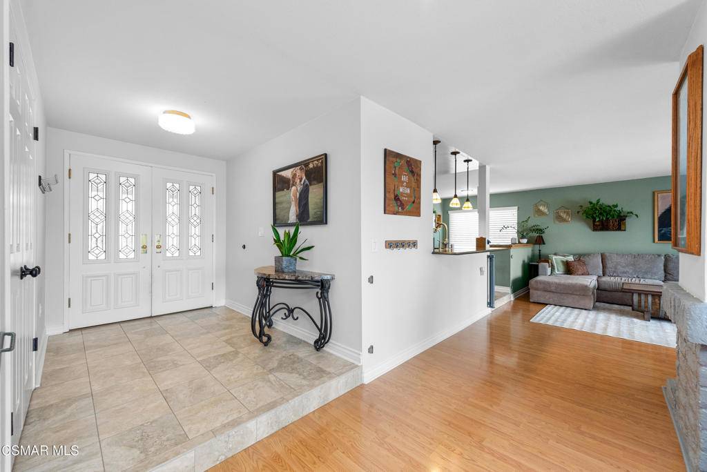 Thousand Oaks, CA 91362,1748 Summer Cloud DR