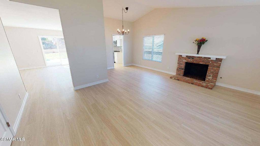 Newbury Park, CA 91320,89 Los Vientos DR