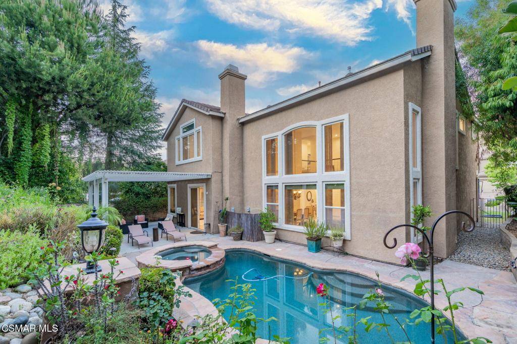Simi Valley, CA 93065,535 Winncastle ST