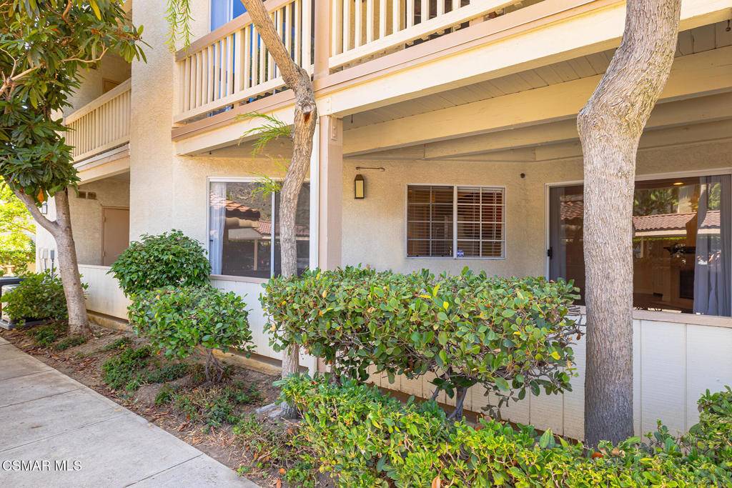 Oak Park, CA 91377,5744 Oak Bend LN #201