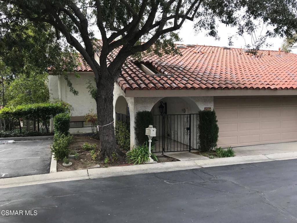 Westlake Village, CA 91362,637 Arroyo Oaks DR