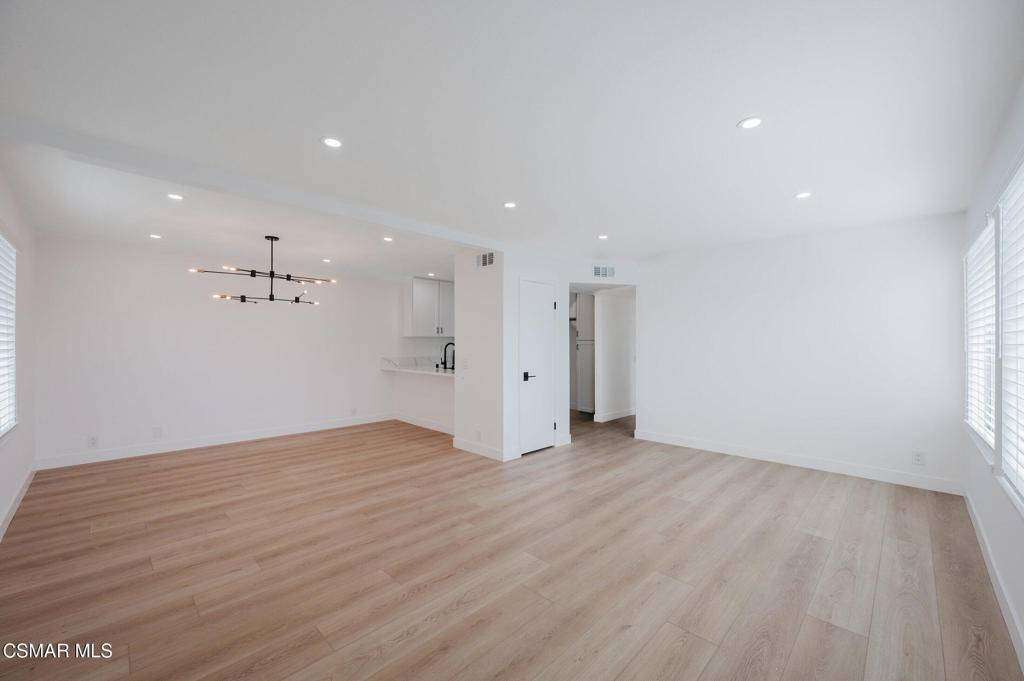 Oxnard, CA 93033,1445 Casa San Carlos LN #A