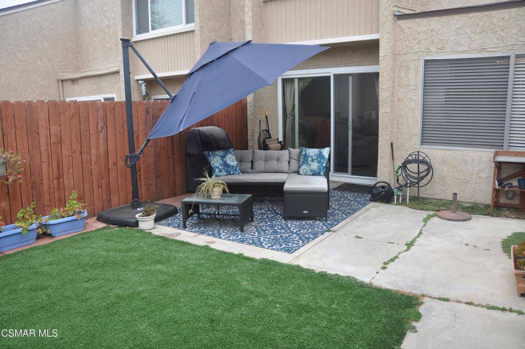 Moorpark, CA 93021,15077 Varsity ST #B