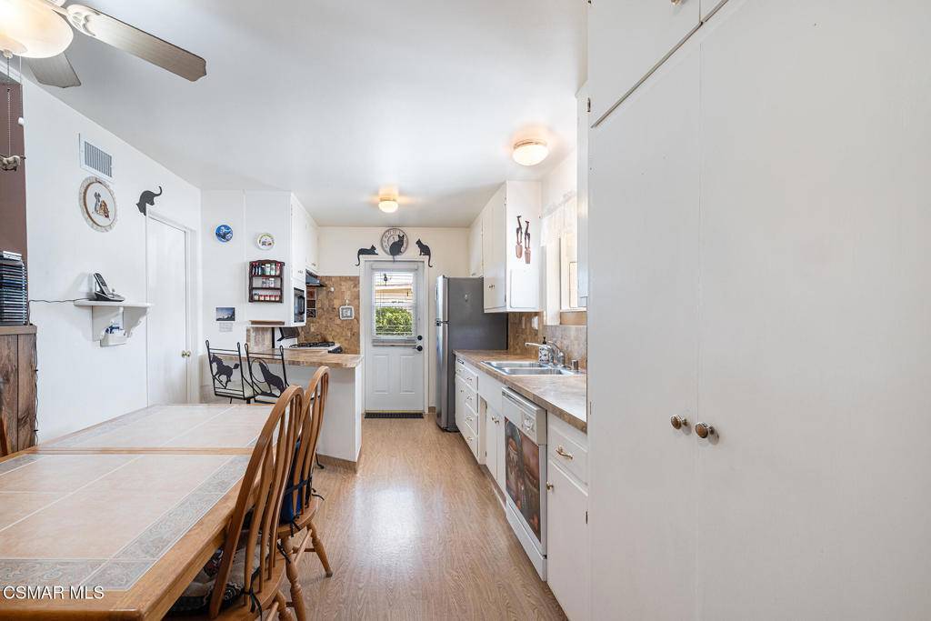 Simi Valley, CA 93065,1748 Sutter AVE