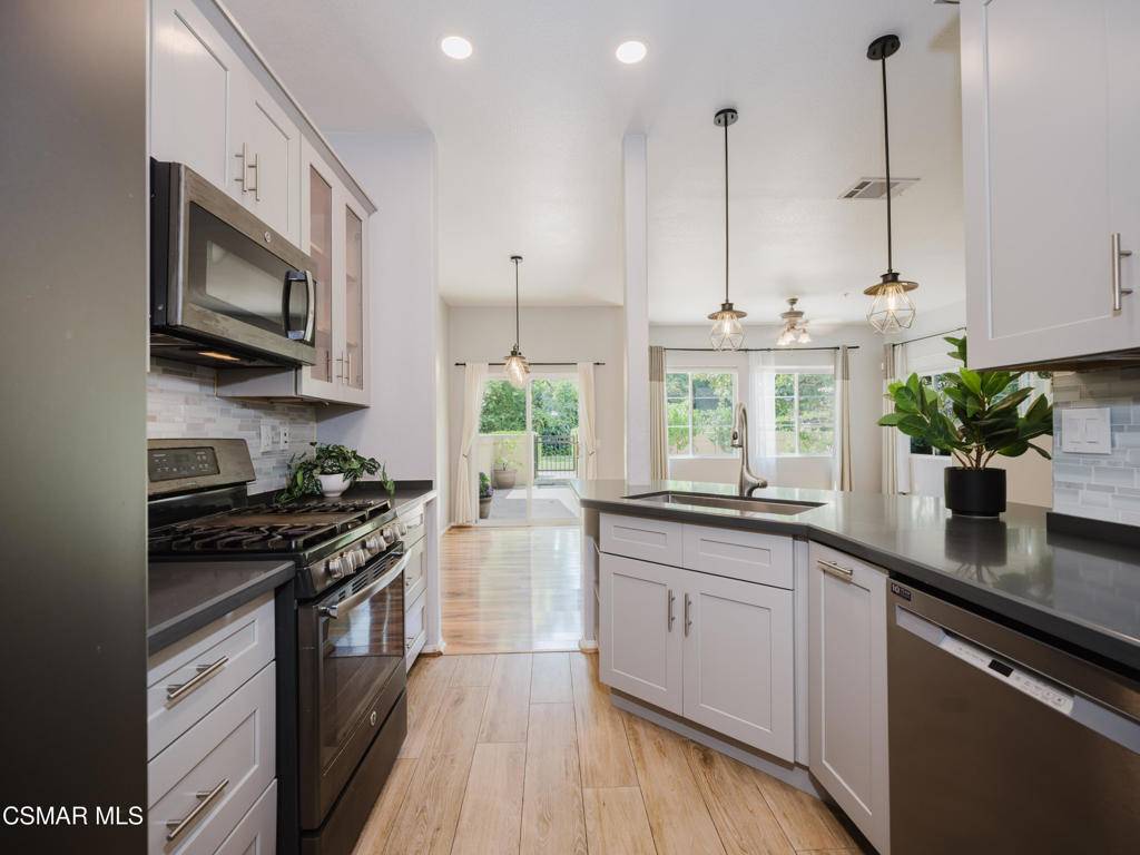 Newbury Park, CA 91320,1368 Ashton Park LN
