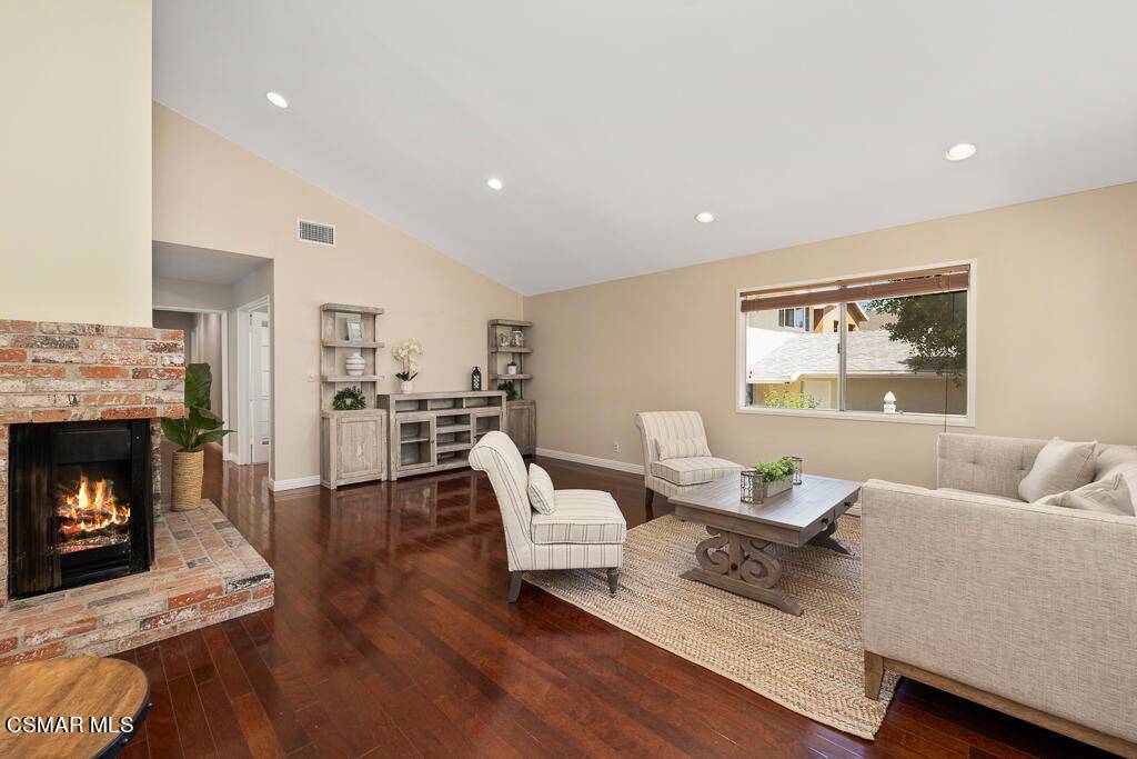 Newbury Park, CA 91320,225 Canyon RD