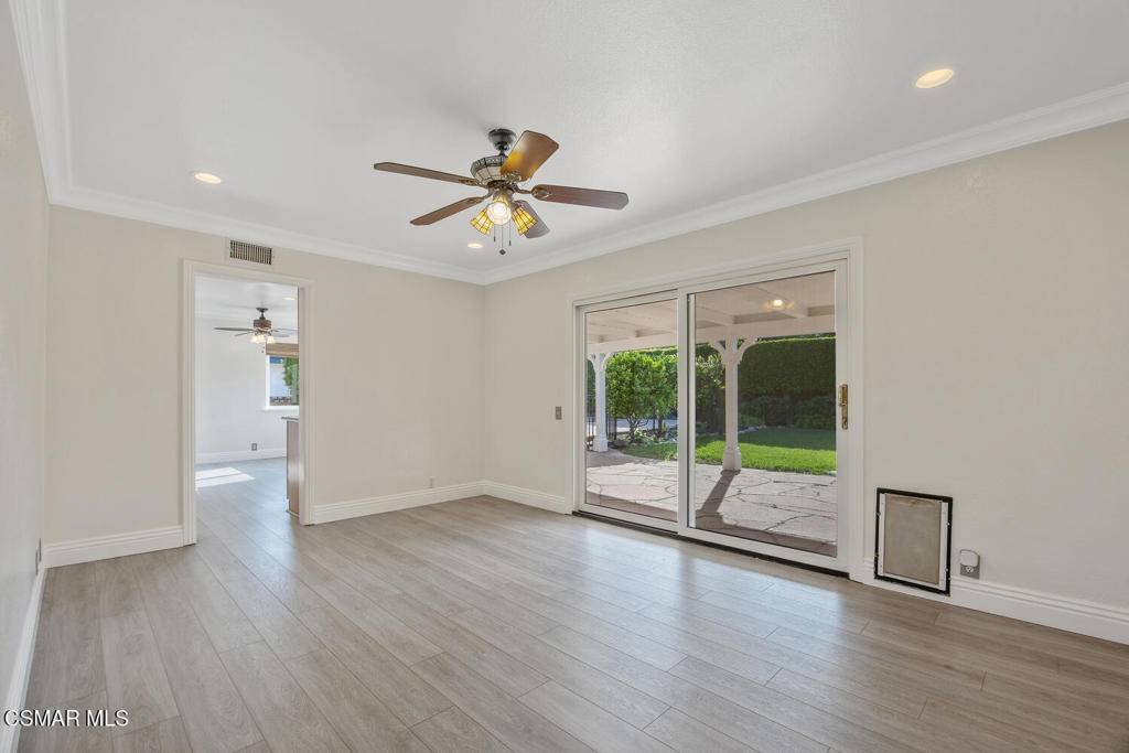 Thousand Oaks, CA 91360,1469 Kirk AVE