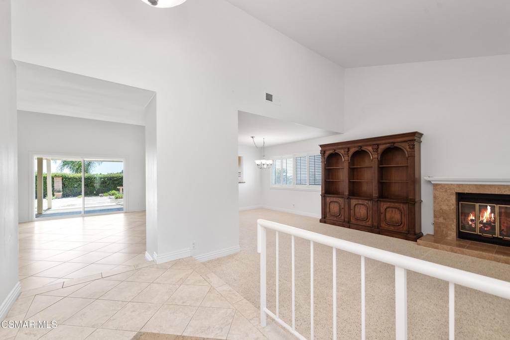 Thousand Oaks, CA 91362,1972 Mccrea RD