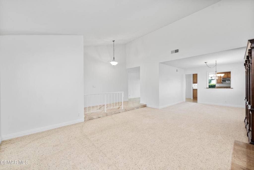 Thousand Oaks, CA 91362,1972 Mccrea RD