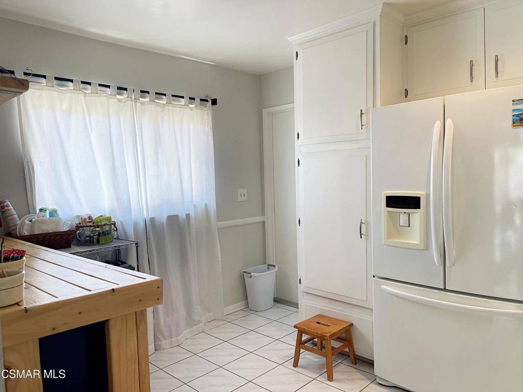 Simi Valley, CA 93063,2291 Jonesboro AVE
