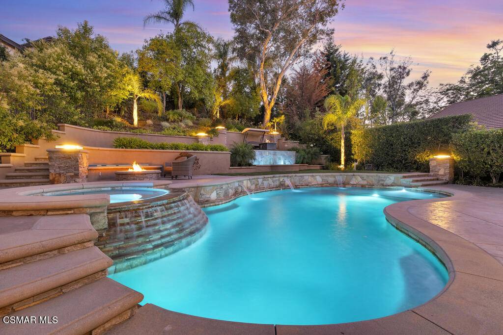 Simi Valley, CA 93065,350 Golden Moss CT