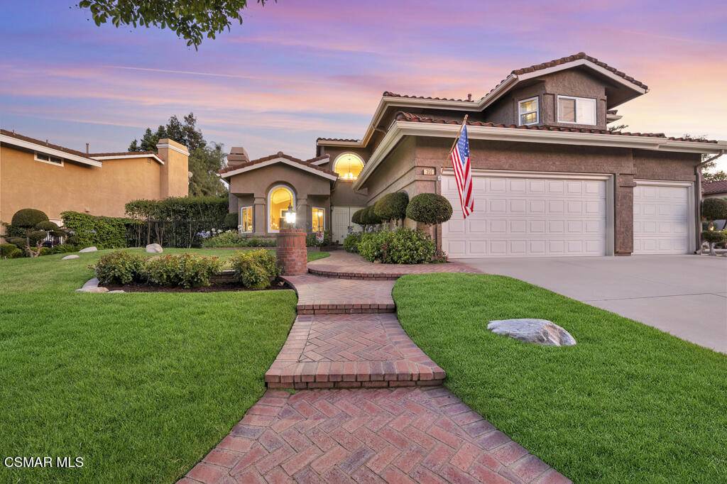Simi Valley, CA 93065,350 Golden Moss CT