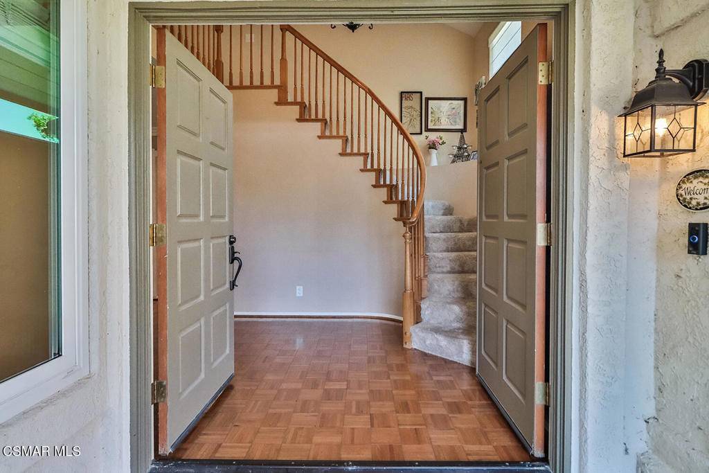 Simi Valley, CA 93065,50 Iron Ridge LN