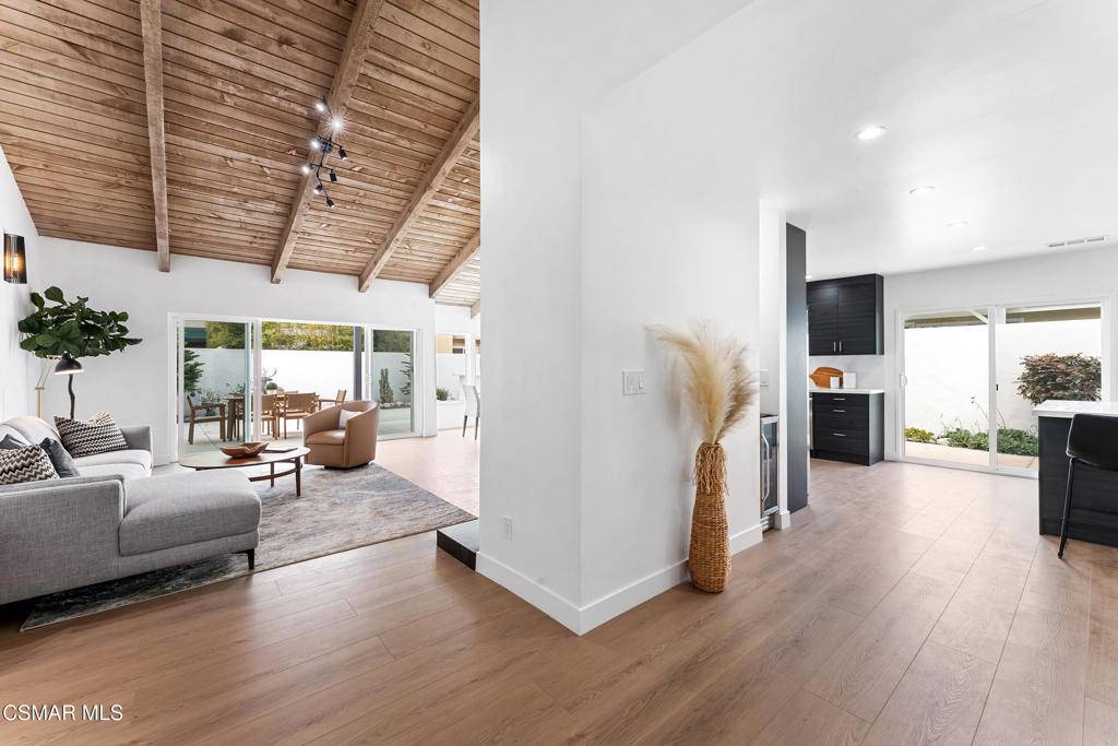 Westlake Village, CA 91361,1161 Triunfo Canyon RD