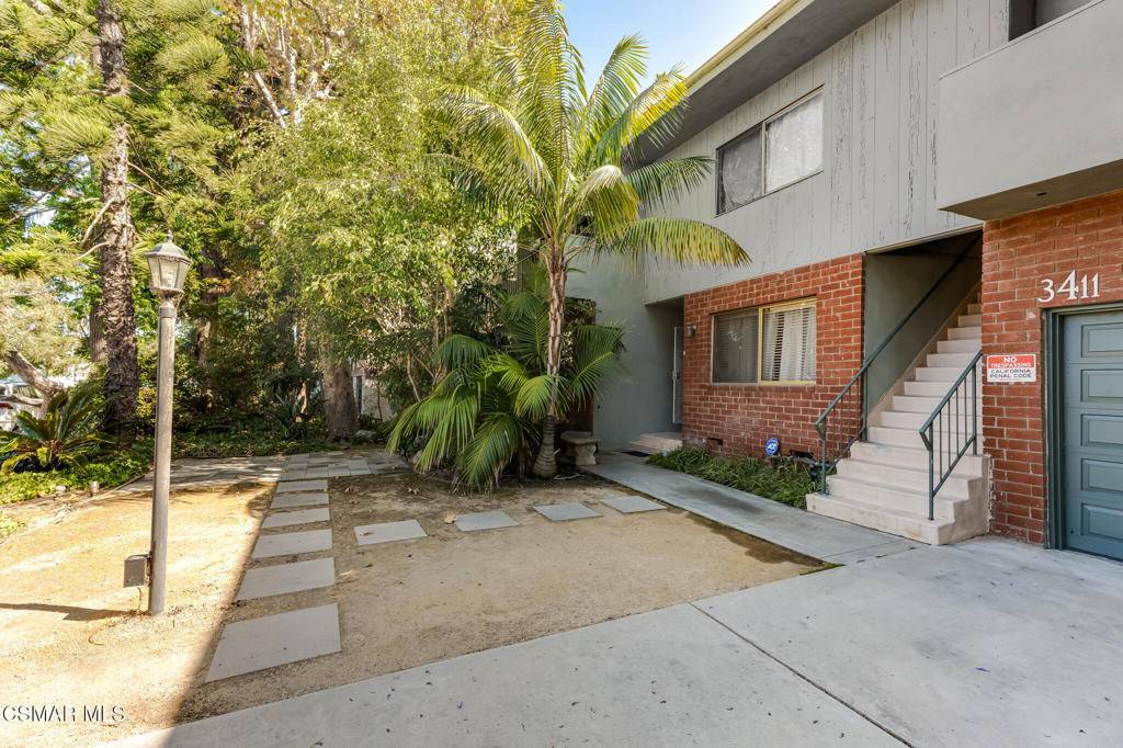 Los Angeles, CA 90066,3411 Mclaughlin AVE