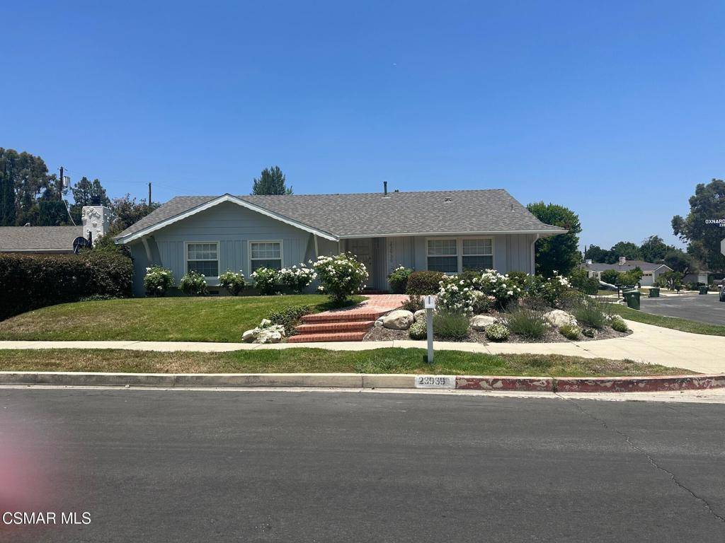 Woodland Hills, CA 91367,23939 Oxnard ST