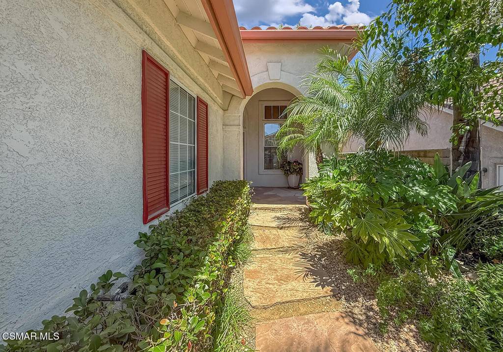 Thousand Oaks, CA 91362,2347 Laurelwood DR