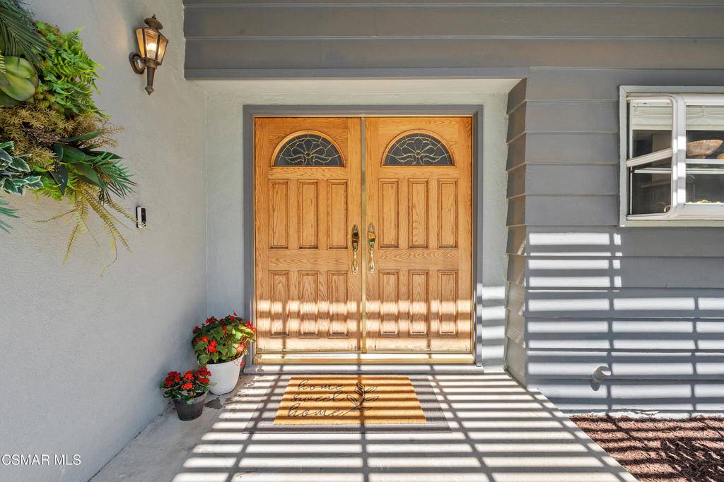 Thousand Oaks, CA 91362,1063 Valley High AVE