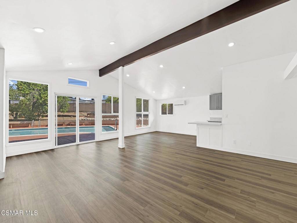 Northridge, CA 91325,17531 Lemarsh ST