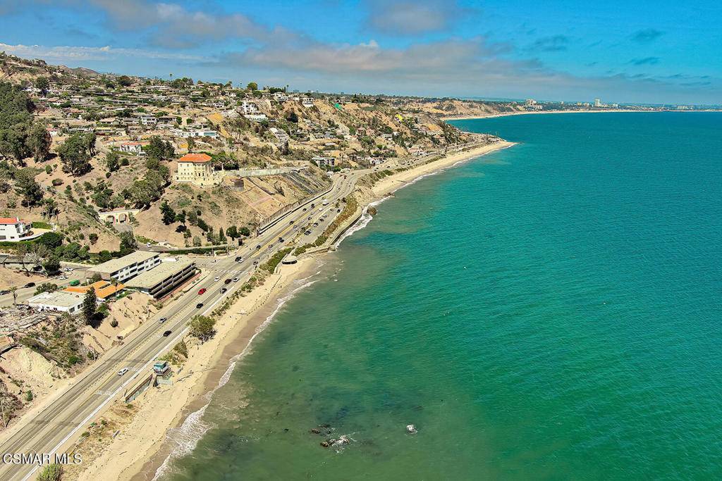 Malibu, CA 90265,18315 Coastline DR