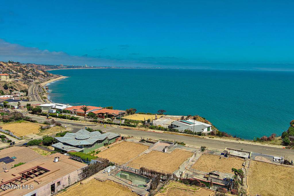 Malibu, CA 90265,18315 Coastline DR
