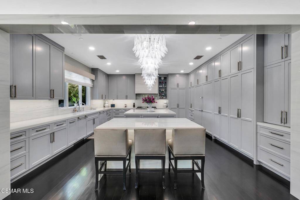 Westlake Village, CA 91361,2259 Melford CT