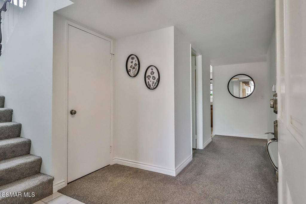 Newbury Park, CA 91320,676 Paseo Montecito