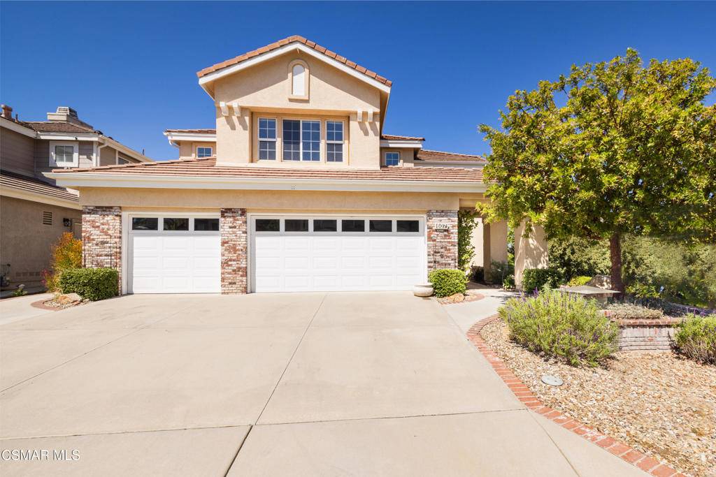 Simi Valley, CA 93065,607 Hawks Bill PL