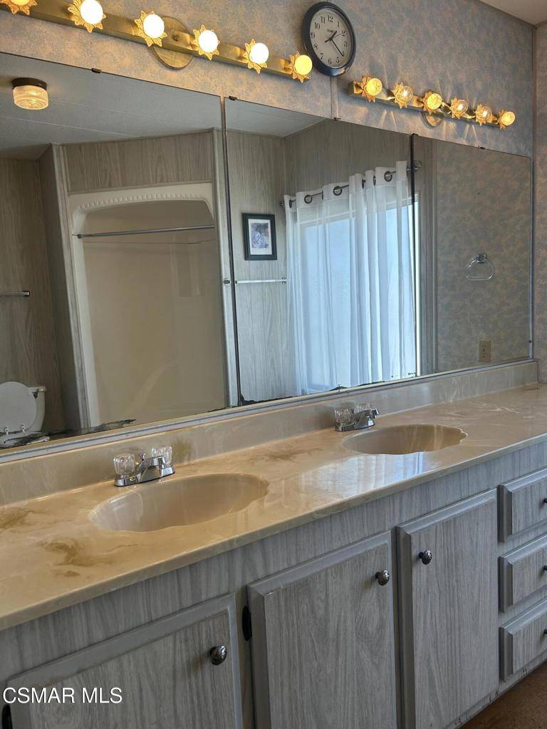 Newbury Park, CA 91320,99 Jeannine CT #99