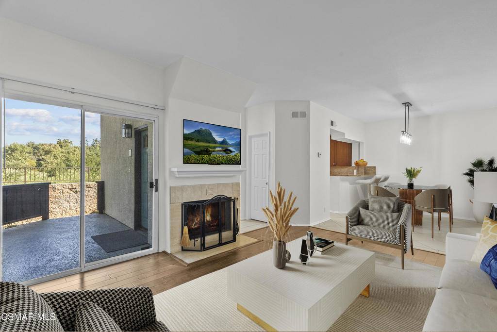 Oak Park, CA 91377,5580 Spanish Oak LN #F