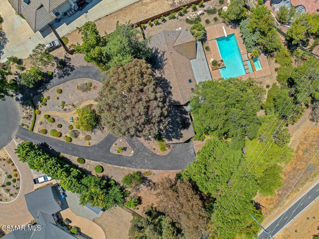 Thousand Oaks, CA 91362,1091 La Cresta DR