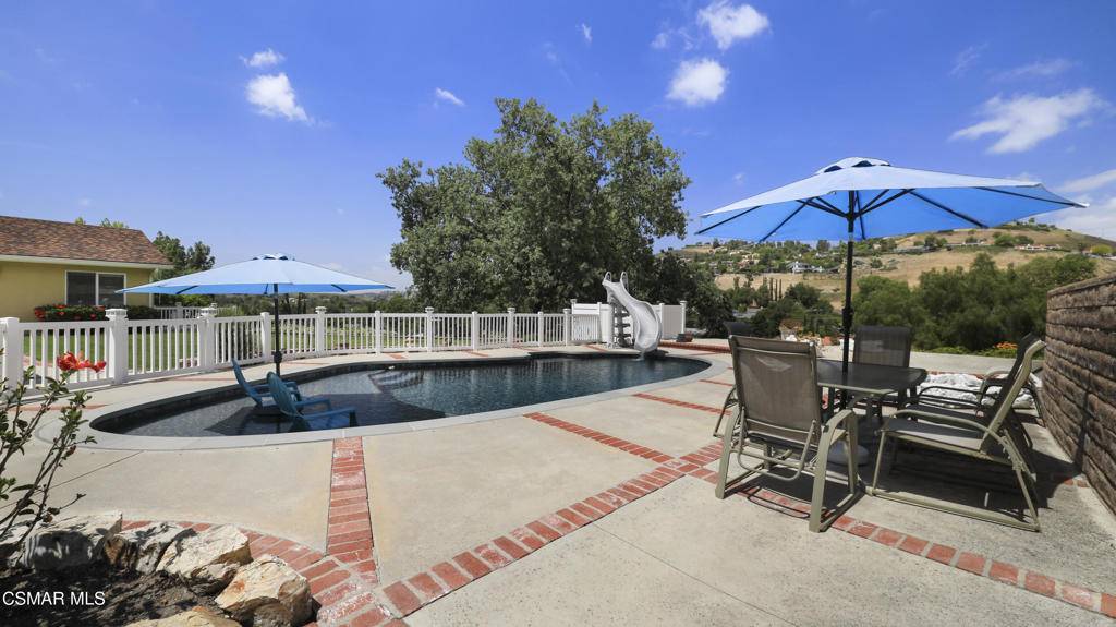 Thousand Oaks, CA 91362,876 Emerson ST