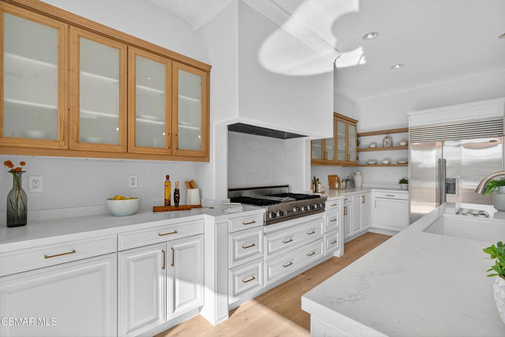 Westlake Village, CA 91362,2737 Rainfield AVE
