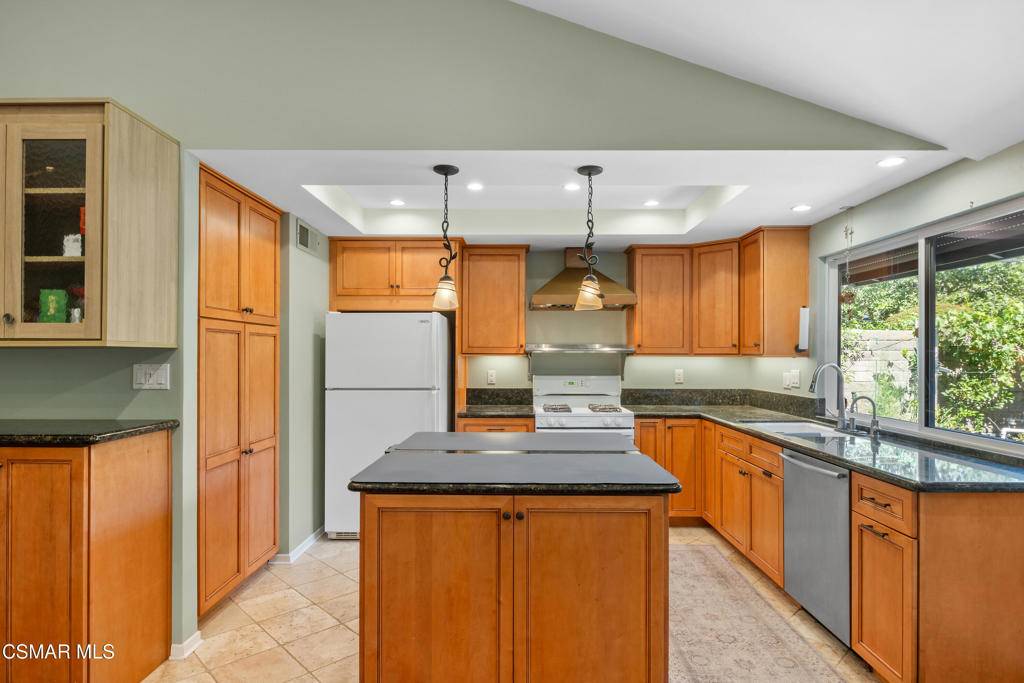 Westlake Village, CA 91361,1641 Trafalgar PL