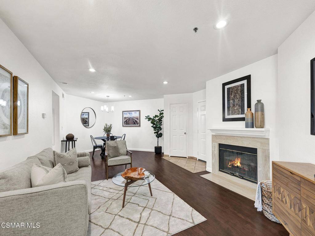 Oak Park, CA 91377,5837 Oak Bend Ln #307