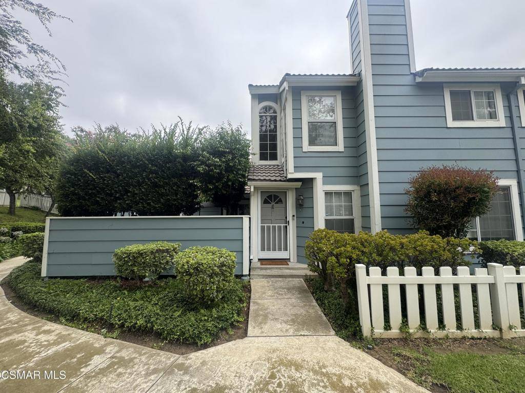 Simi Valley, CA 93065,440 Jeremiah DR #E