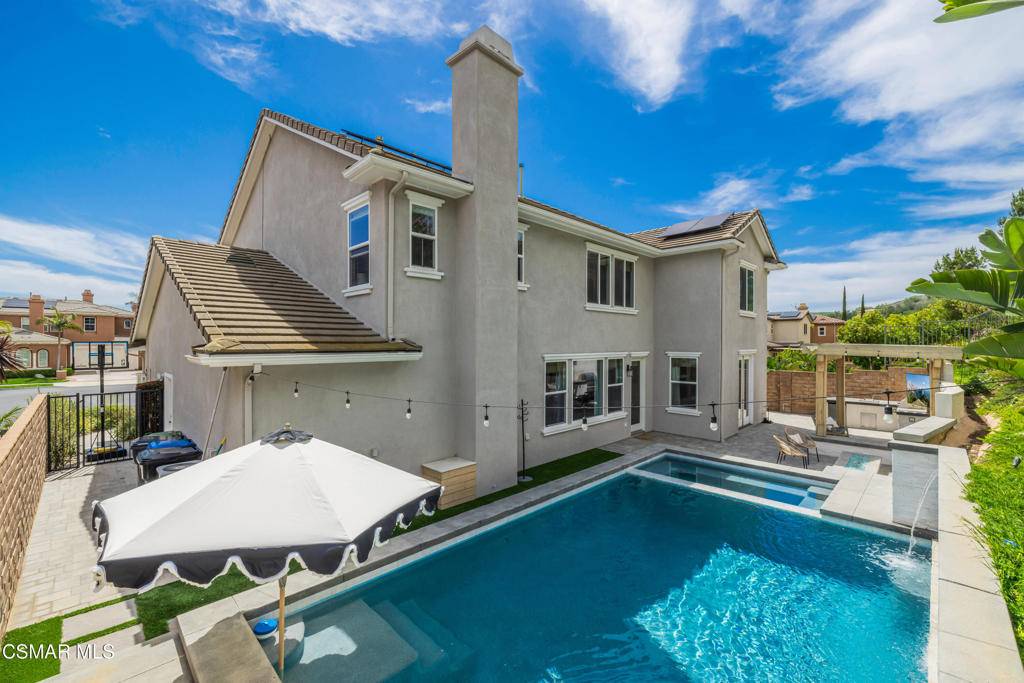Moorpark, CA 93021,13267 Red Bird CT