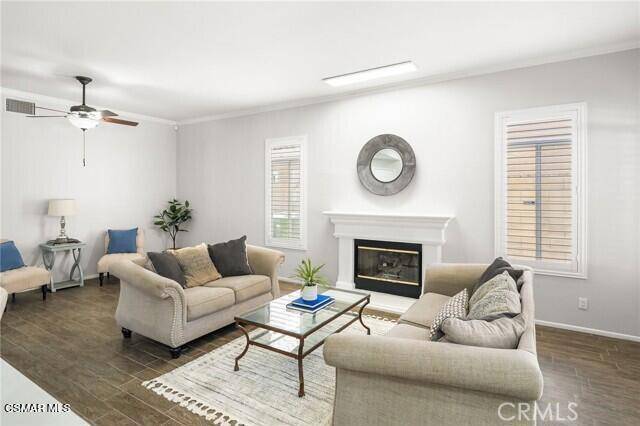 Moorpark, CA 93021,4109 Laurelview DR