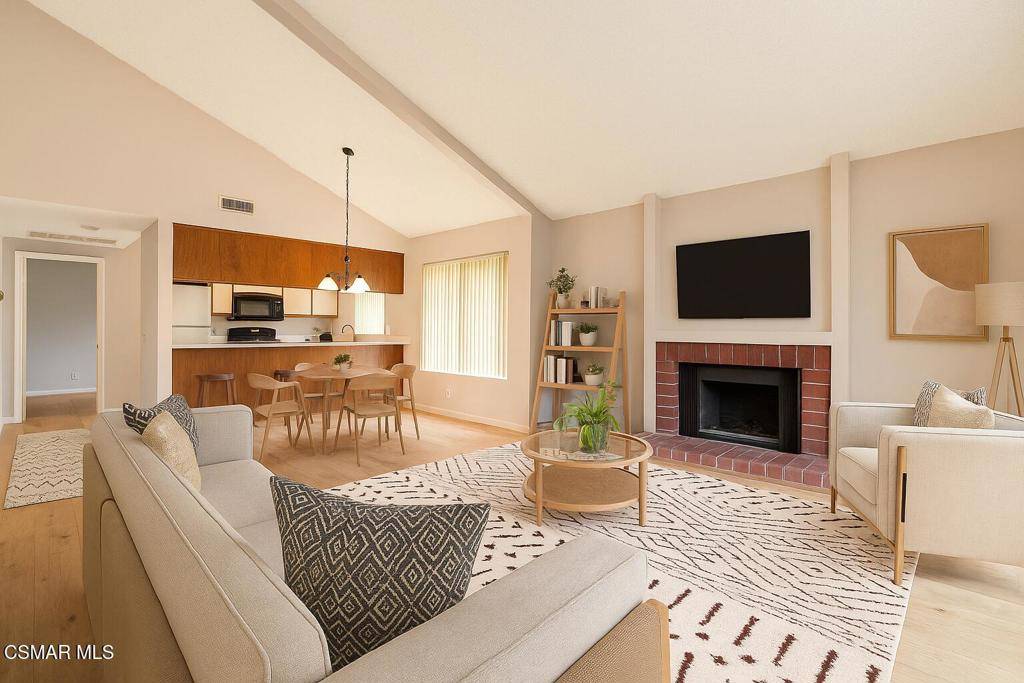 Thousand Oaks, CA 91362,460 Arbor Lane Ct #207